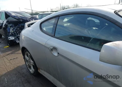 2004 Hyundai Tiburon Gt z USA, uszkodzony, nr VIN KMHHN65F04U111727